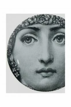 FORNASETTI Borden Ceramic Tema E Variazioni No.144 Wall Plate Gray -Filippa K Winkel 128d5648641cbf2045d95222a88bf08e