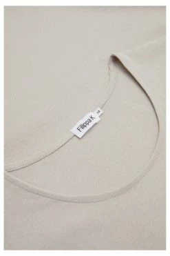 Filippa K T-shirts T-shirt Beige 6 Filippa K T-shirts T-shirt Beige -Filippa K Winkel 285050f7e773335e6e33373ab21bac90