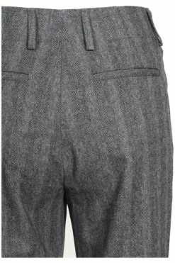 Filippa K Chino's Hose Simone Gray -Filippa K Winkel 2bf13ca2faf5d8423b9716e4cd68dac1