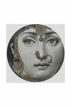 FORNASETTI Borden Plate White -Filippa K Winkel 32d773186e30997107da3d8ee54dca83
