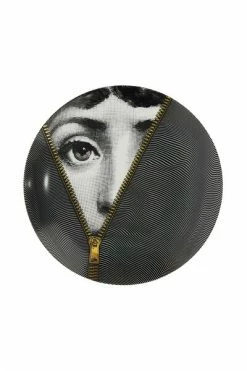 FORNASETTI Borden Plate F Black -Filippa K Winkel 3b24a2646ef77af39148d88824c9bcc2