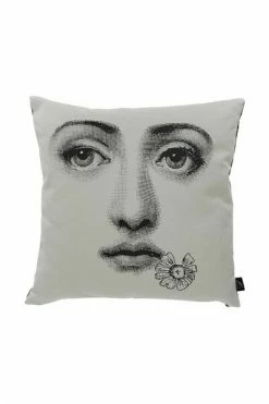 FORNASETTI Sierkussens Pillow Gray -Filippa K Winkel 7439e8d886155cb8759212a8e48c8dda