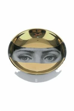 FORNASETTI Woonaccessoires Ashtray Variazioni N. 32 Yellow -Filippa K Winkel ec5c6706de6bbd6c4ce3b80df9421d26